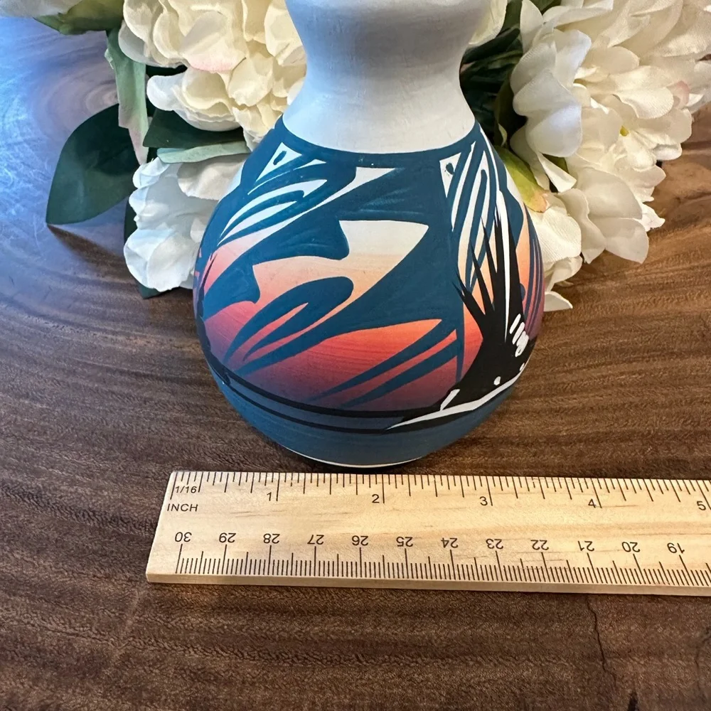 Southwestern Sunset Ceramic Vase – Hand Painted Silhouette Art Pottery Decor